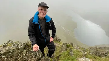 Climb Snowdon - Ed